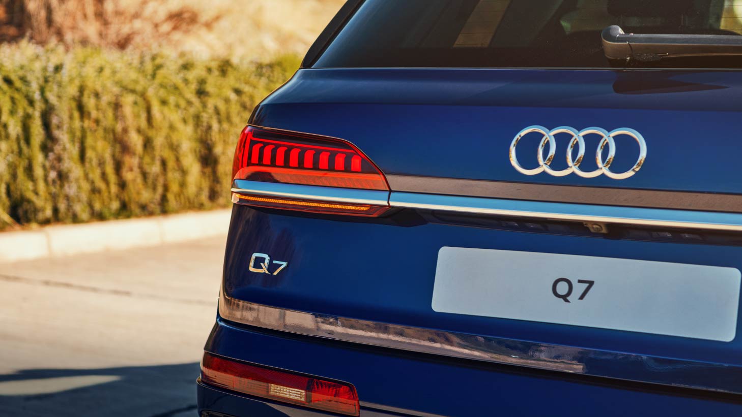 Q7